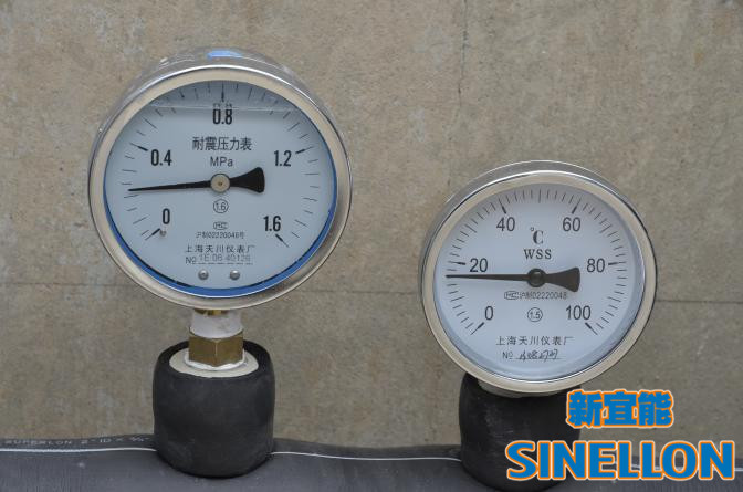地源热泵机房压力表安装，固定结实，保温严密